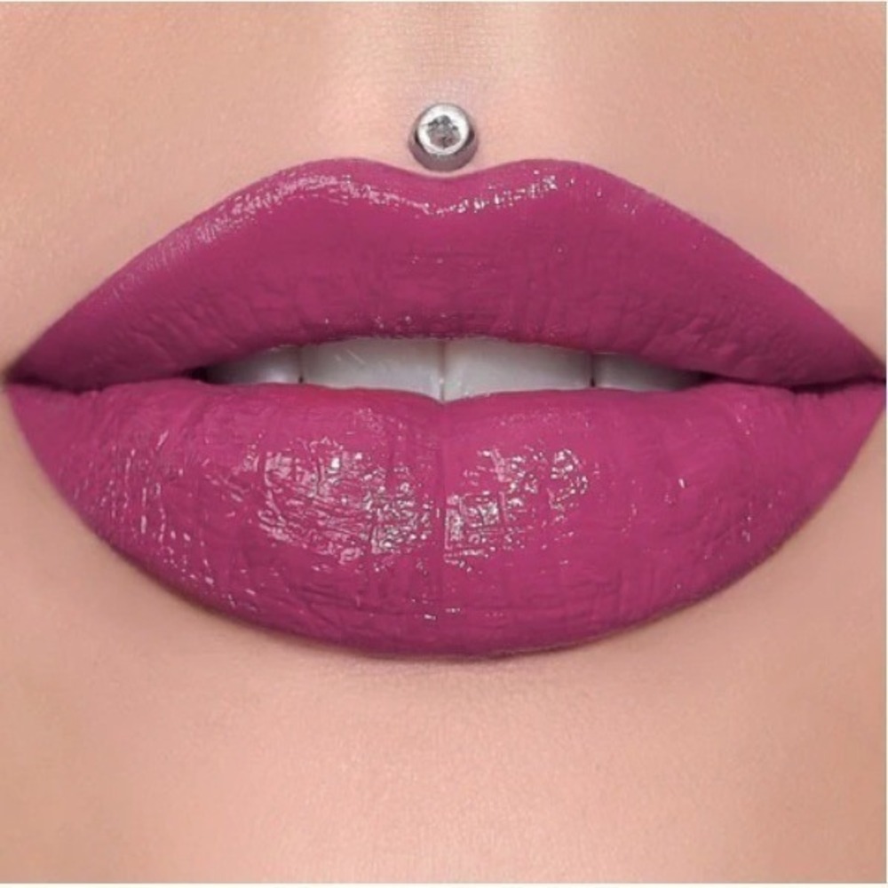 Jeffree Star Cosmetics Supreme Gloss More Than Friends Berry Pink New NIB NWT